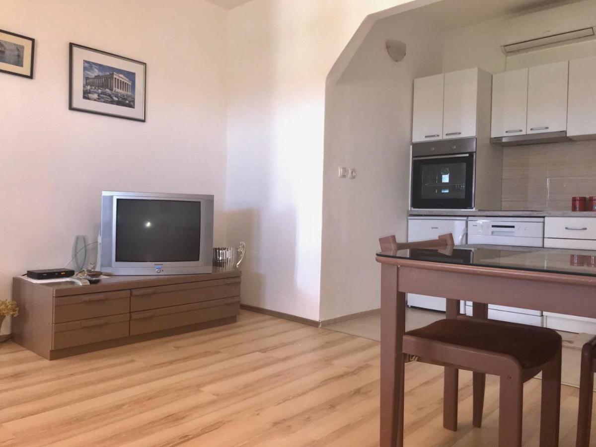 Apartamento Elena Benkovac Exterior foto